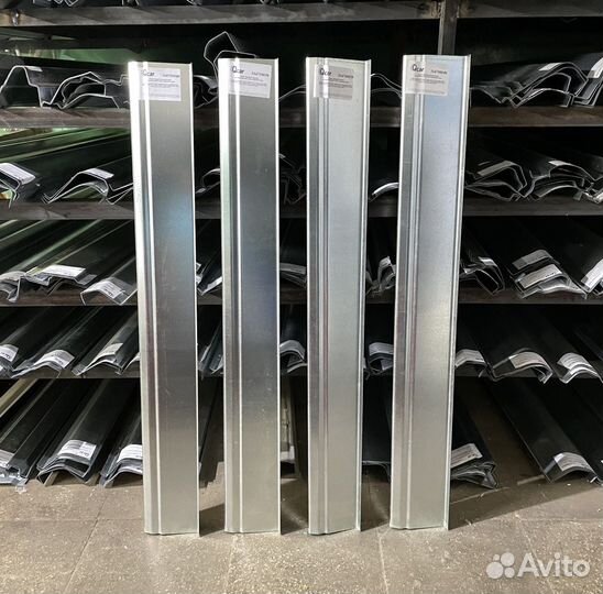 Порог задний Dodge Caravan, Chrysler Voyager IV 01