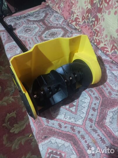 Снегоуборщик электрический