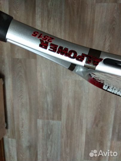 Ракетка для большого тенниса