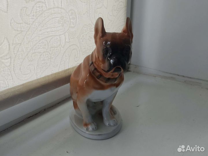 Фарфоровые статуэтки собака лфз