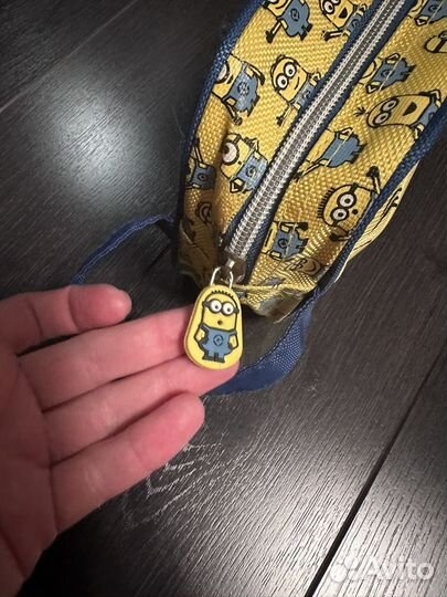 Пакет для одежды или обуви и косметичка Миньоны