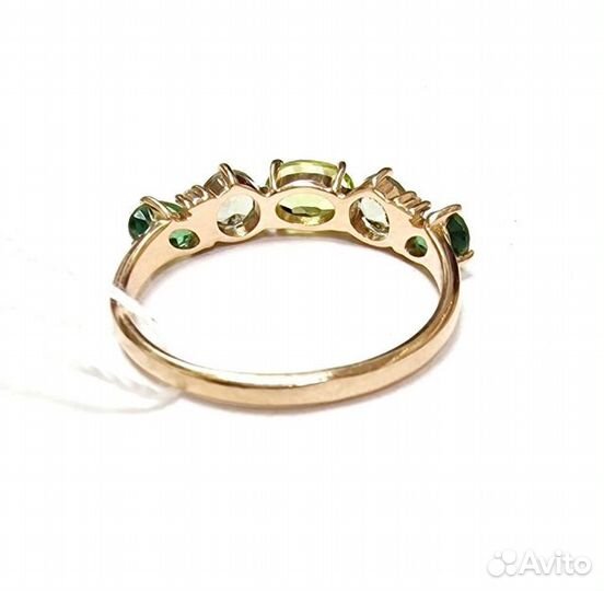 Золотое кольцо с фианитом 17,5р