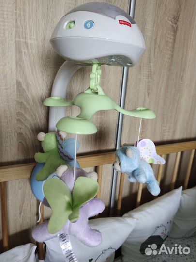 Мобиль fisher price мечты о бабочках