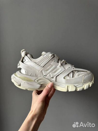 Balenciaga track white