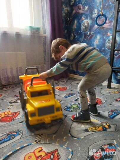 Машина каталка толокар подарок на новый год больша
