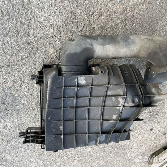 Корпус воздушного фильтра Фольксваген лт 2,5