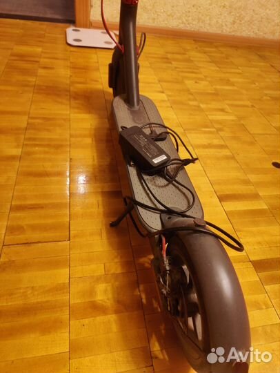Самокат Xiaomi m365