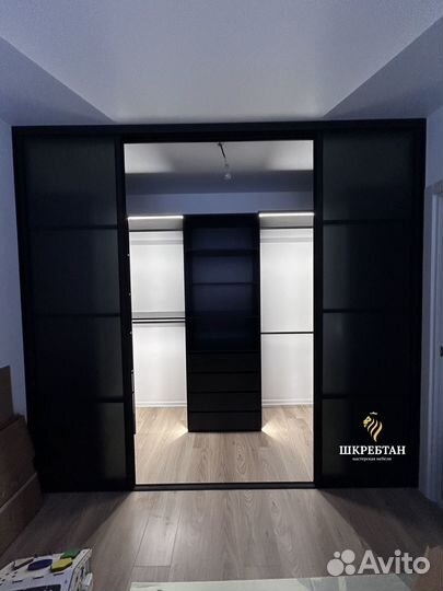 Перегородки стеклянные раздвижные