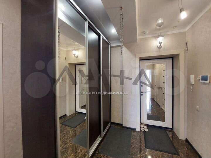 2-к. квартира, 56,6 м², 11/17 эт.