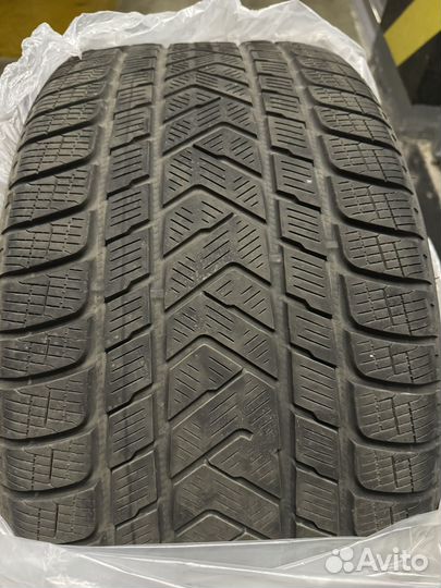 Pirelli Scorpion 285/45 R21 и 315/40 R21