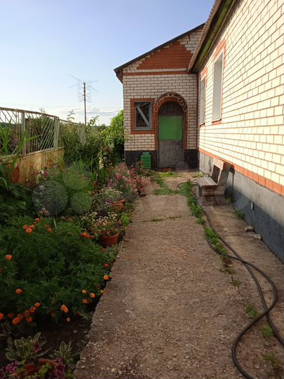 Дом 102 м² на участке 6 сот.