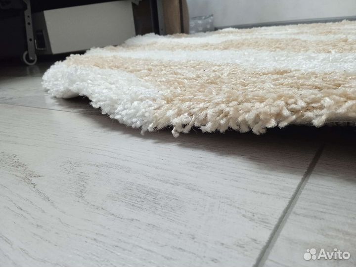 Ковер с длинным ворсом