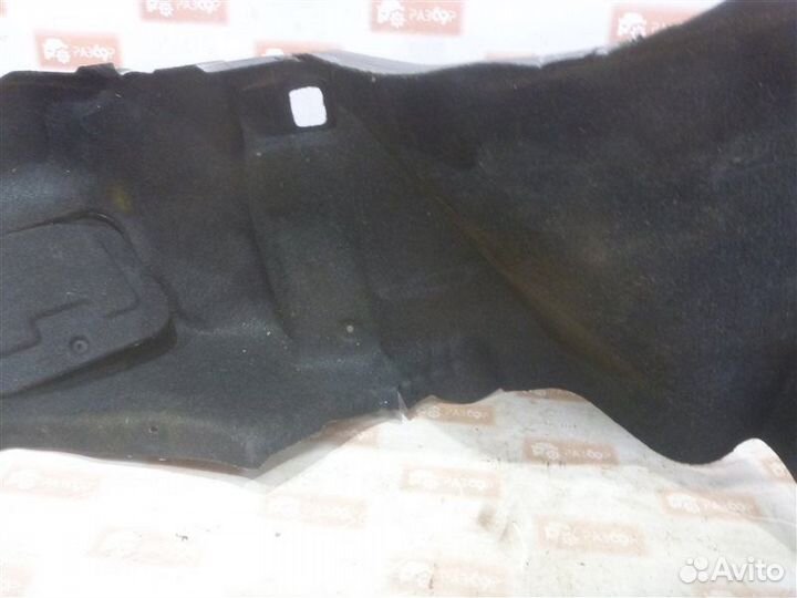 Обшивка багажника правая Hyundai Sonata EF G4JP