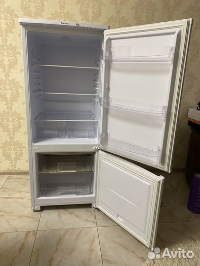 Холодильник бу Бирюса