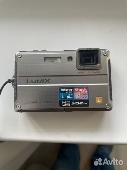 Фотокамера Lumix с режимом подводной съемки