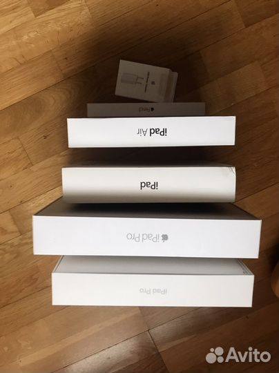 Коробки из под apple