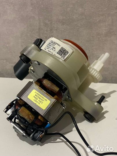 Кофемолка Delonghi ecam