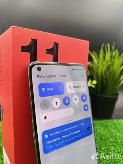 OnePlus 11, 16/256 ГБ