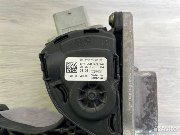 Педаль газа Man Tgl Tgm
