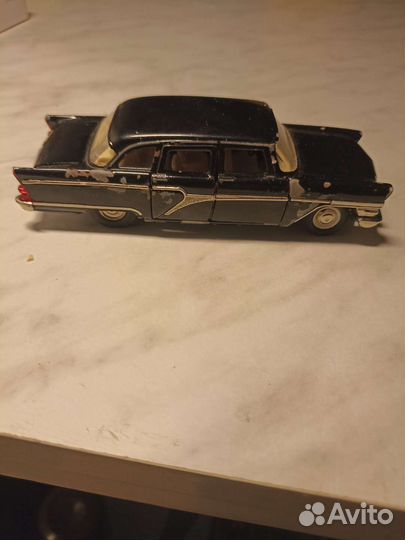 Модели автомобилей СССР Чайка газ 13