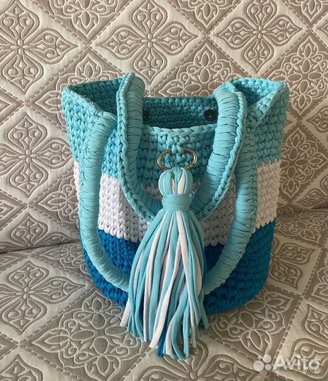 Сумка вязанная ручной работы