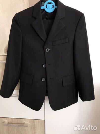 Школьный костюм