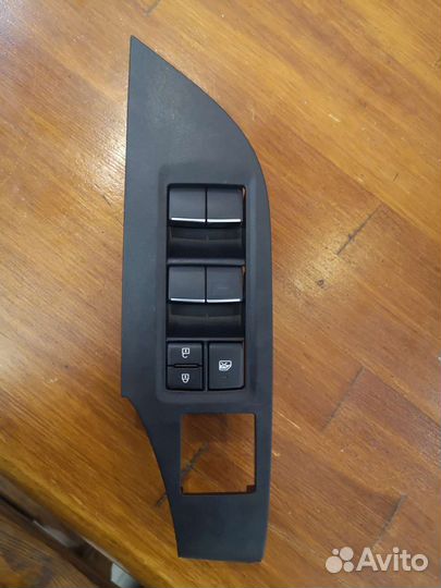 Блок стеклоподъёмника Toyota RAV4 50