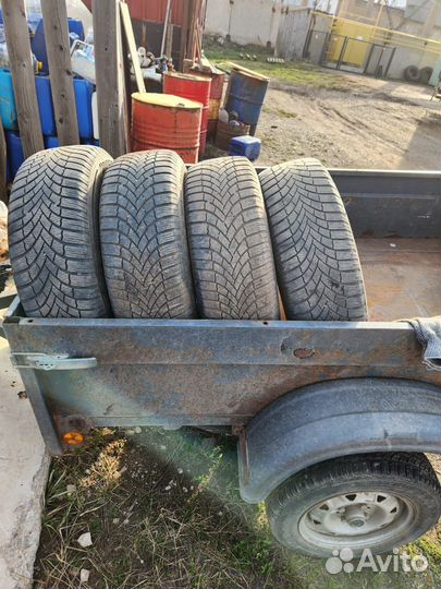 Bridgestone Blizzak LM-005 215/65 R16 98H