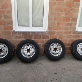 Infinity Tyres LMC8 195 R14C