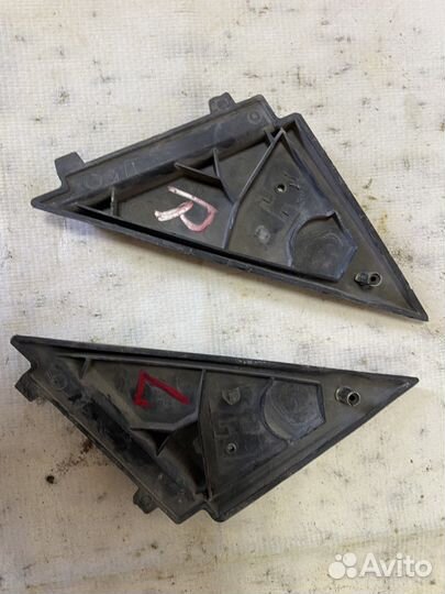 Треугольник зеркала Toyota Marino, Ceres