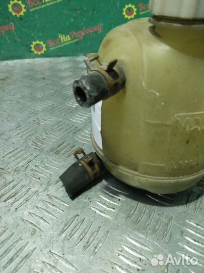 Бачок расширительный Renault Megane