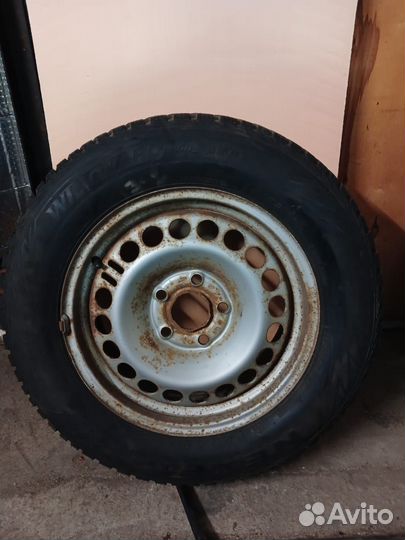 Nexen Winguard WinSpike 215/65 R16 102T