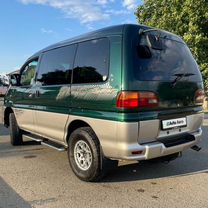 Mitsubishi Delica 2.8 AT, 1995, 200 000 км, с пробегом, цена 1 150 000 руб.