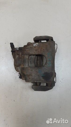 Суппорт передний левый Kia Shuma