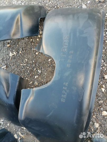 Подкрылкина ford transit до 2000г