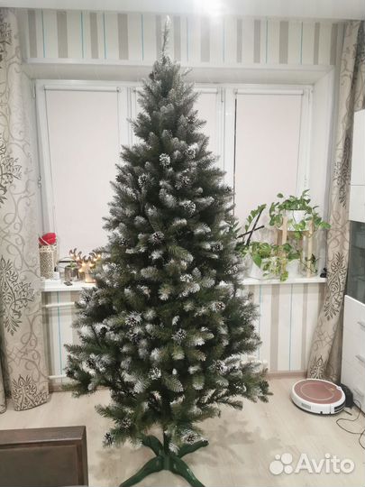 Елка искусственная