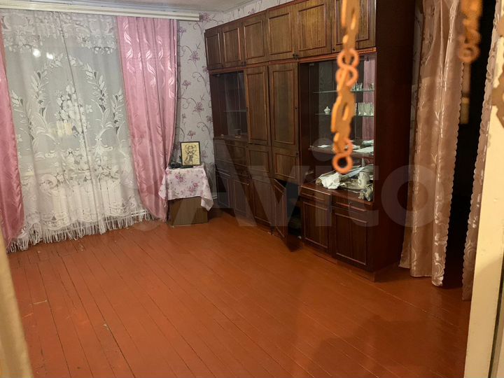 3-к. квартира, 60 м², 1/2 эт.