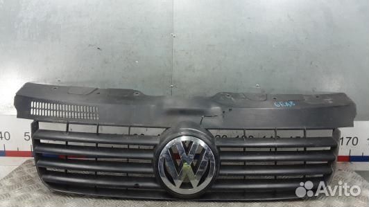 Решетка радиатора volkswagen transporter T5 (GEA08