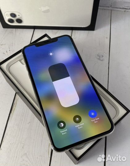 iPhone 11 Pro Max, 64 ГБ