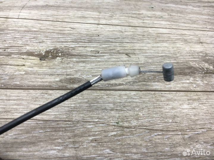 Трос капота Honda Fit Shuttle I (2011—2013)