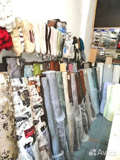 Мебельные ткани и комплектующие