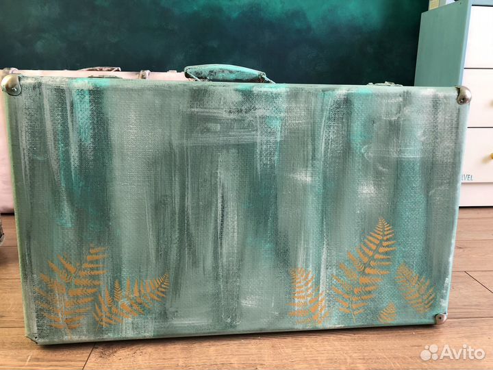 Дизайнерский чемодан