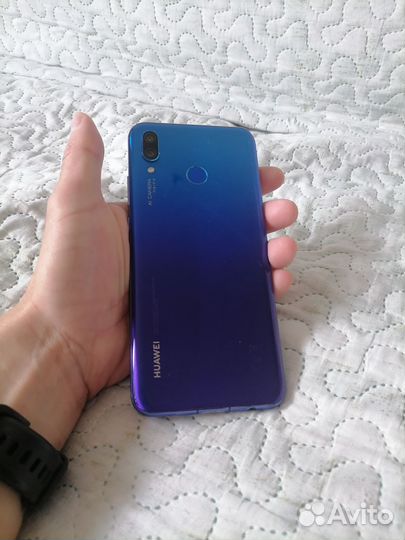 HUAWEI Nova 3, 4/128 ГБ