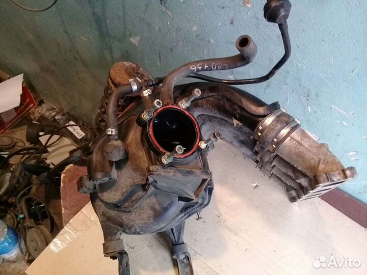 Коллектор впускной 1.8 ARG Volkswagen Passat B5