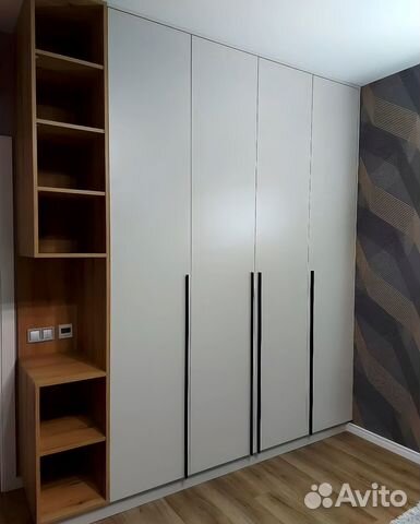 Фото наших работ - гостиная по индивидуальному проекту. ТВ-тумба + рабочее место