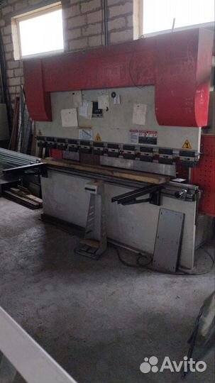 Оператор листогибочного пресса с чпу