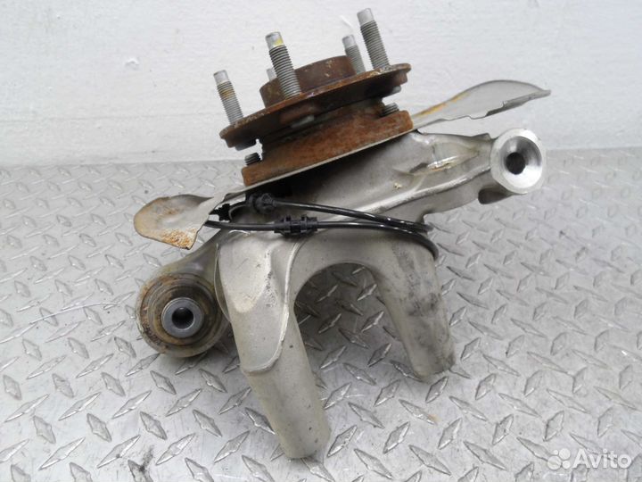 Ступица задняя правая Chevrolet Malibu 9