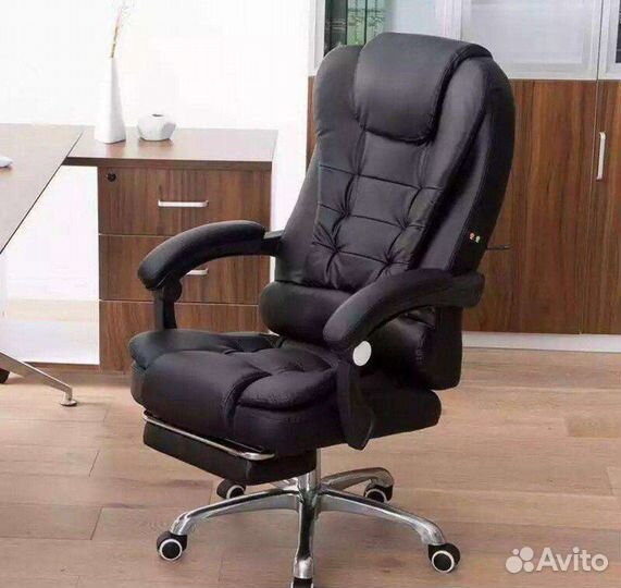 Офисное кресло