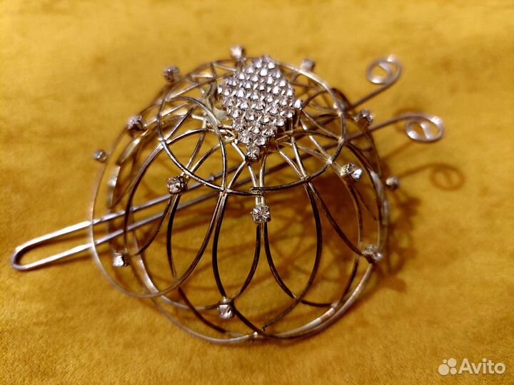 Заколка для волос