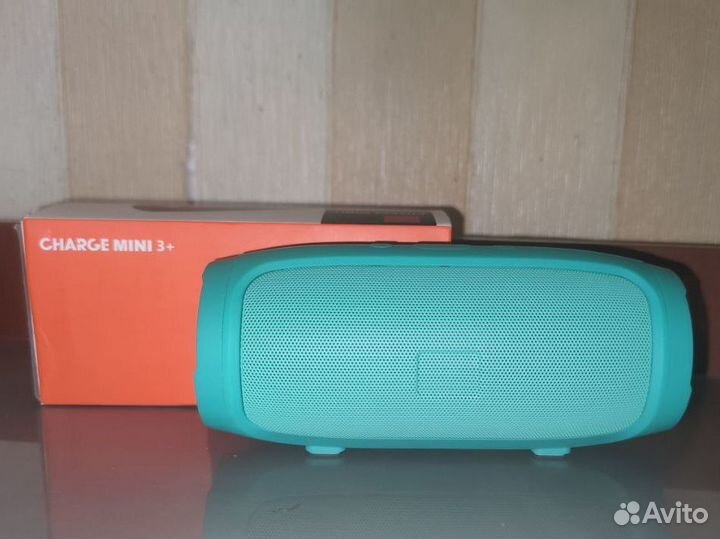 Портативная колонка Charge Mini 3+ (новая)